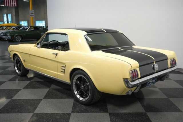 Ford Mustang 1966 image number 9