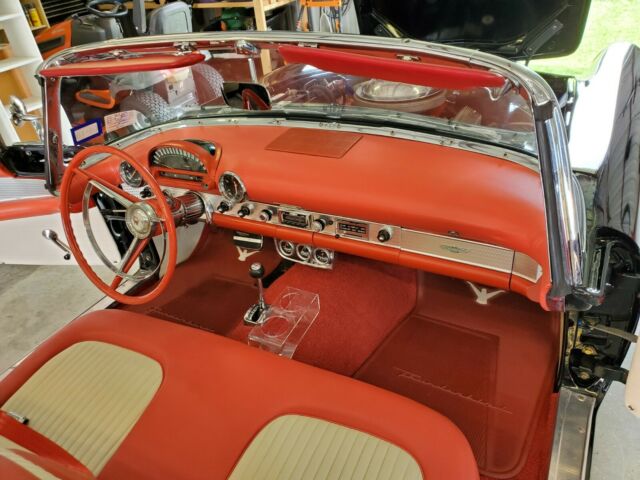 Ford Thunderbird 1956 image number 22