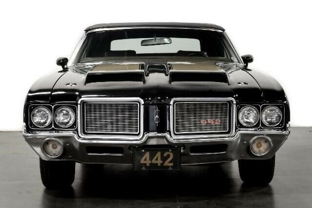 Oldsmobile Cutlass 1972 image number 27