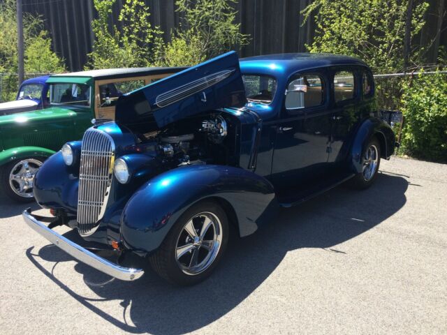 Oldsmobile 4 Dr Sedan 1935 image number 5