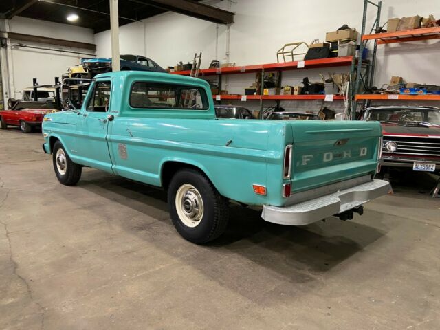 Ford F-250 1969 image number 30