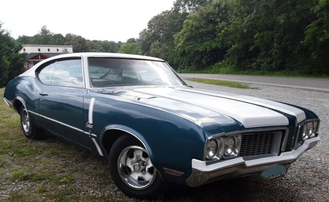 Oldsmobile Cutlass S 1970 image number 16