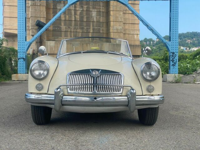 MG MGA 1959 image number 11