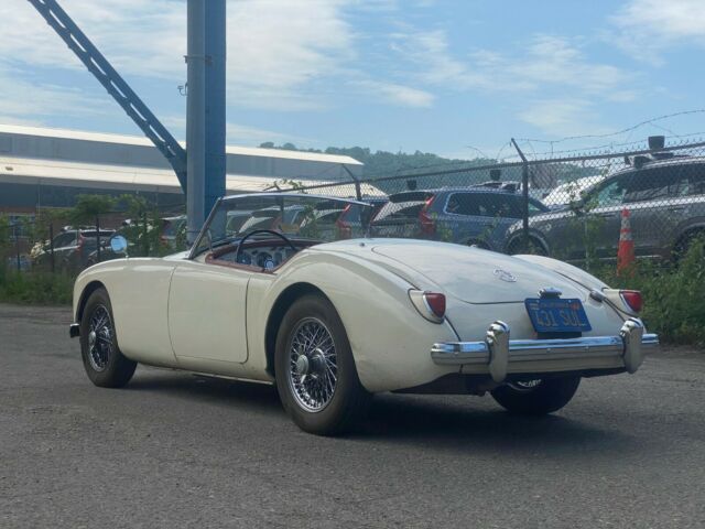 MG MGA 1959 image number 24