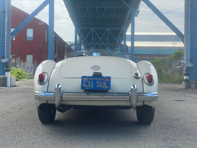 MG MGA 1959 image number 25