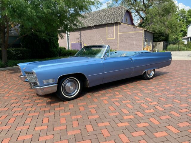 Cadillac DeVille 1967 image number 0