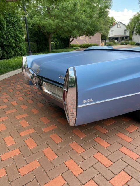 Cadillac DeVille 1967 image number 31