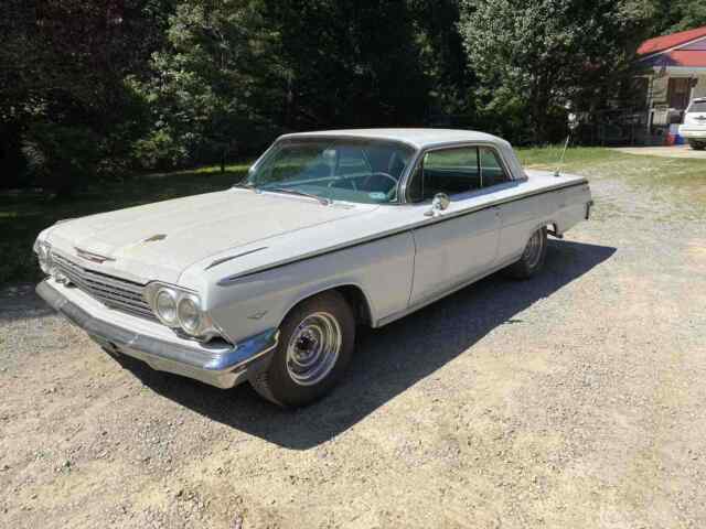 Chevrolet Impala 1962 image number 0