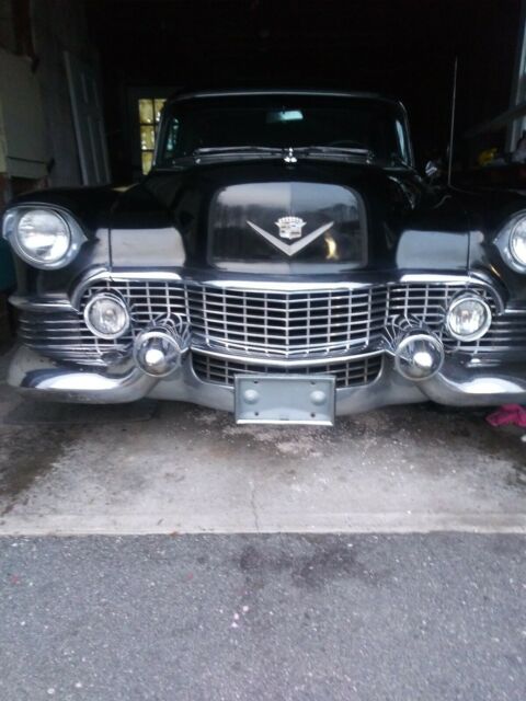 Cadillac Fleetwood 1954 image number 20