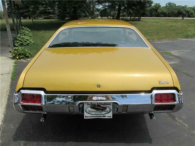 Oldsmobile Cutlass 1972 image number 18