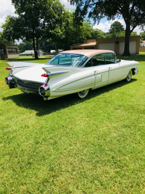 Cadillac Fleetwood 1959 image number 28