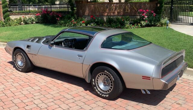 Pontiac Firebird 1979 image number 22