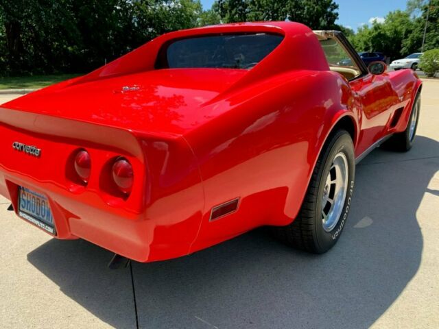 Chevrolet Corvette 1977 image number 41