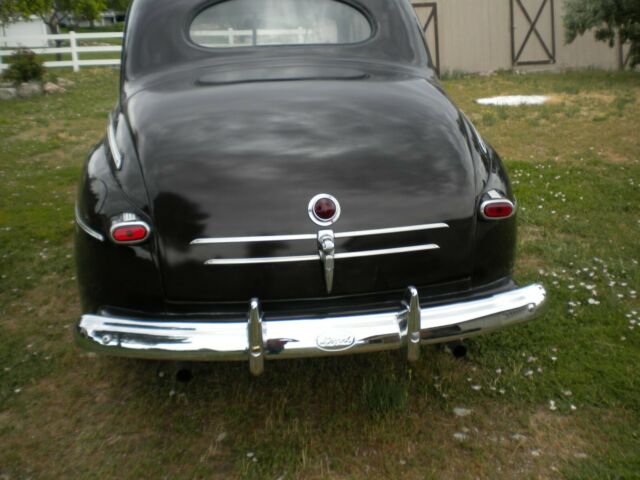 Ford Super Deluxe 1946 image number 25