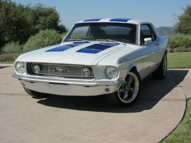 Ford Mustang 1968 image number 0