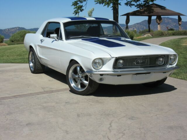 Ford Mustang 1968 image number 2