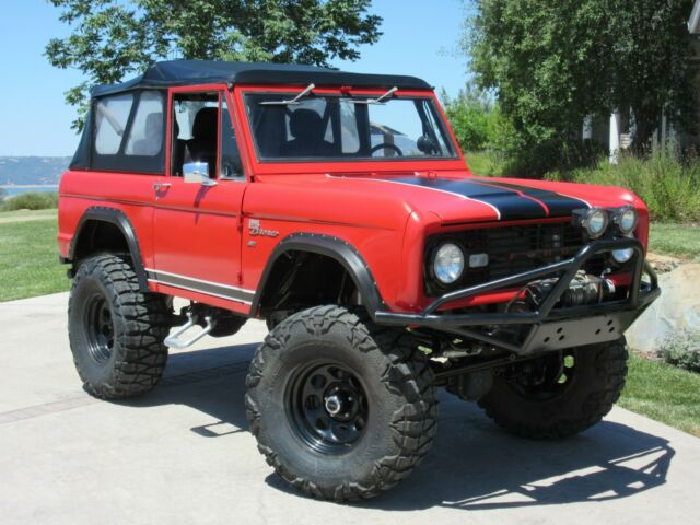 Ford Bronco 1966 image number 10