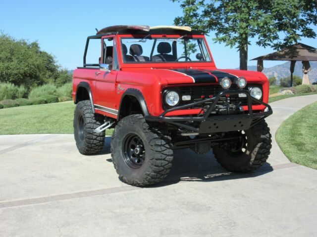 Ford Bronco 1966 image number 24