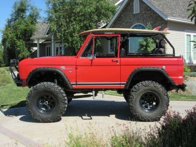 Ford Bronco 1966 image number 27