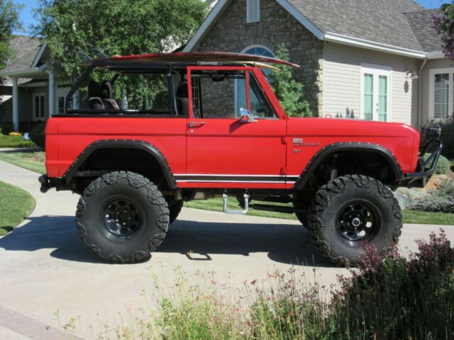 Ford Bronco 1966 image number 28