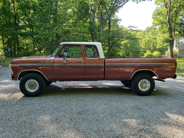 Ford F-350 1979 image number 2