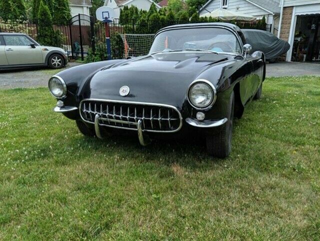 Chevrolet Corvette 1956 image number 25