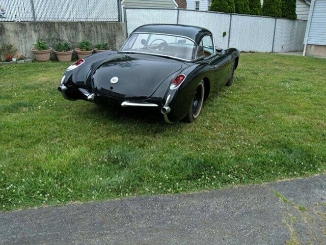 Chevrolet Corvette 1956 image number 27