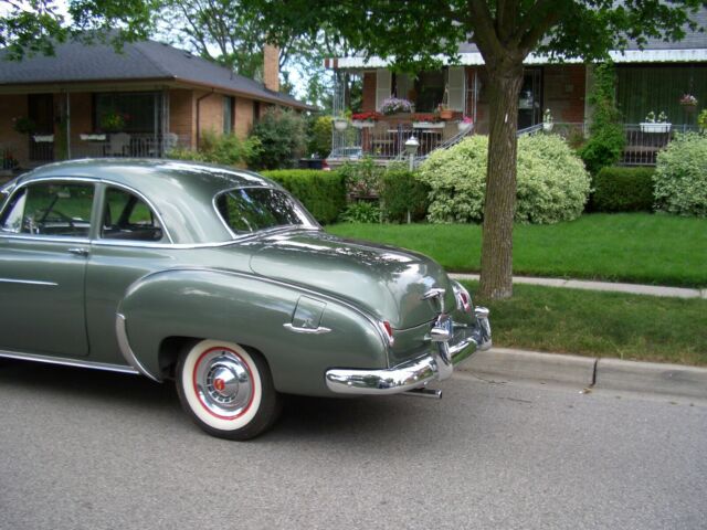 Chevrolet Styleline Deluxe 1950 image number 15