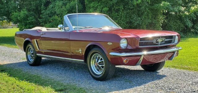 Ford Mustang 1965 image number 32