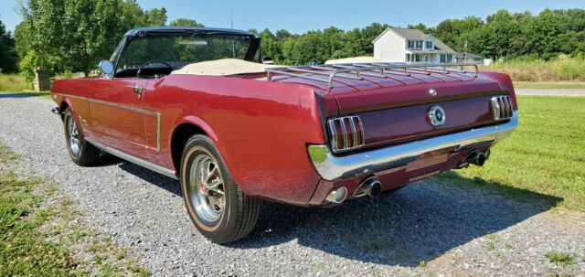 Ford Mustang 1965 image number 5