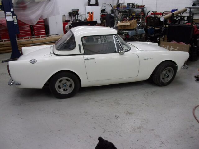 Sunbeam Alpine 1967 image number 1