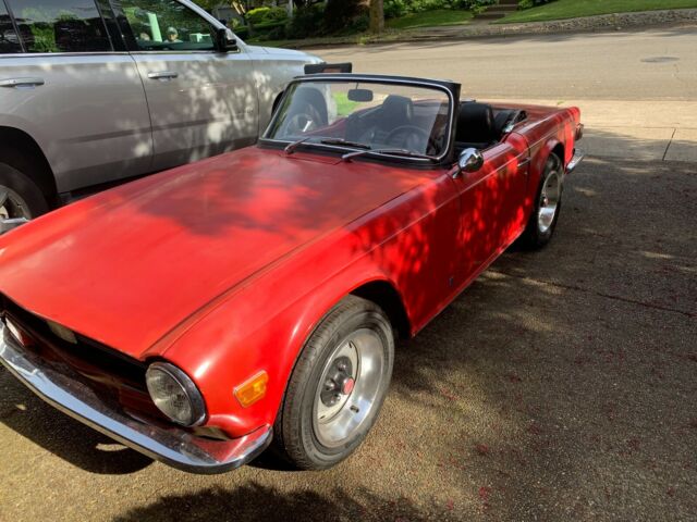 Triumph TR-6 1971 image number 2