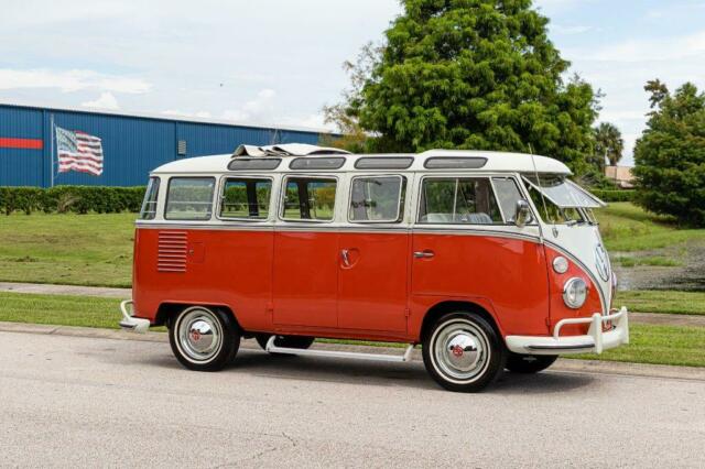 Volkswagen 23 Window Deluxe Bus 1963 image number 44