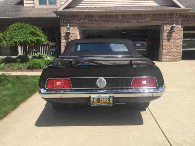 Ford Mustang 1971 image number 19