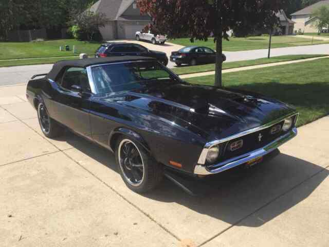 Ford Mustang 1971 image number 22