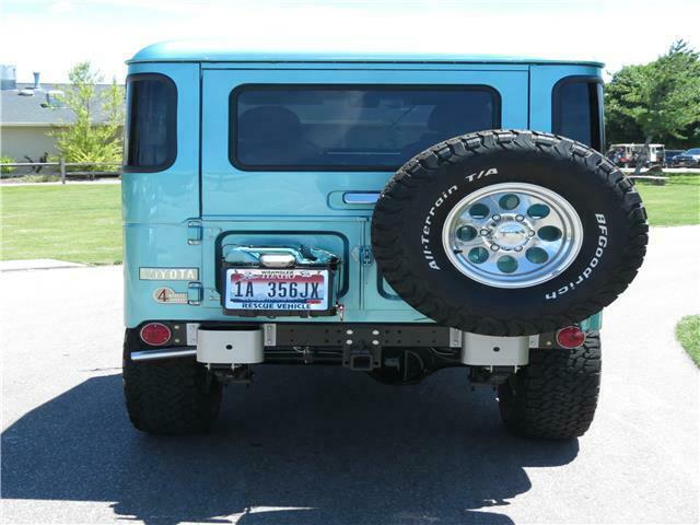 Toyota FJ Cruiser 1965 image number 1