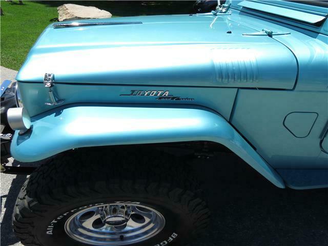 Toyota FJ Cruiser 1965 image number 10