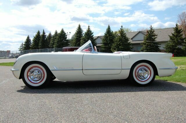 Chevrolet Corvette 1954 image number 4