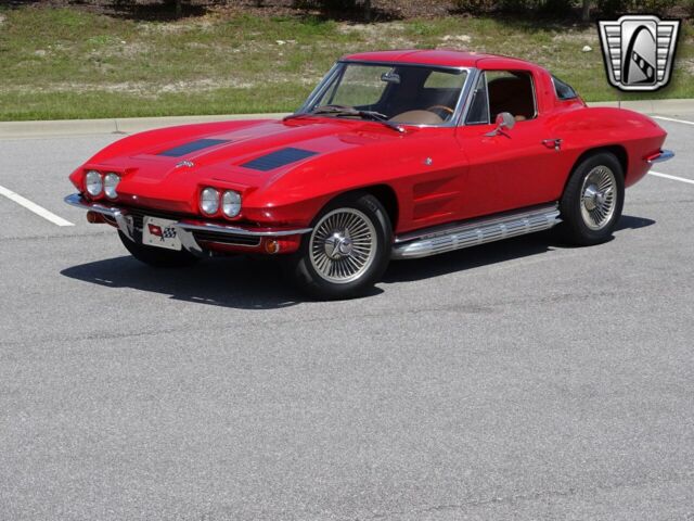 Chevrolet Corvette 1963 image number 32