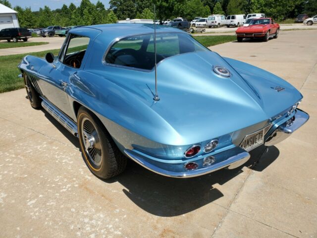 Chevrolet Corvette 1966 image number 33