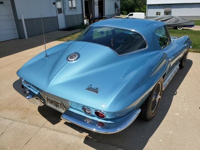 Chevrolet Corvette 1966 image number 6