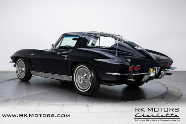 Chevrolet Corvette 1963 image number 31