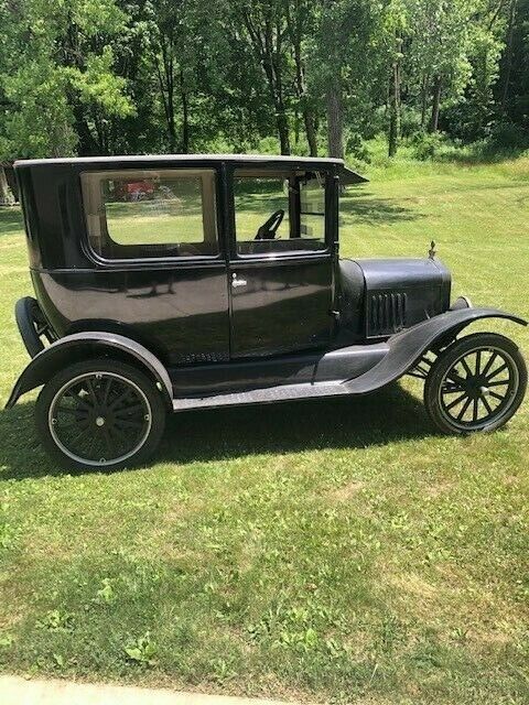 Ford Model T 1925 image number 0