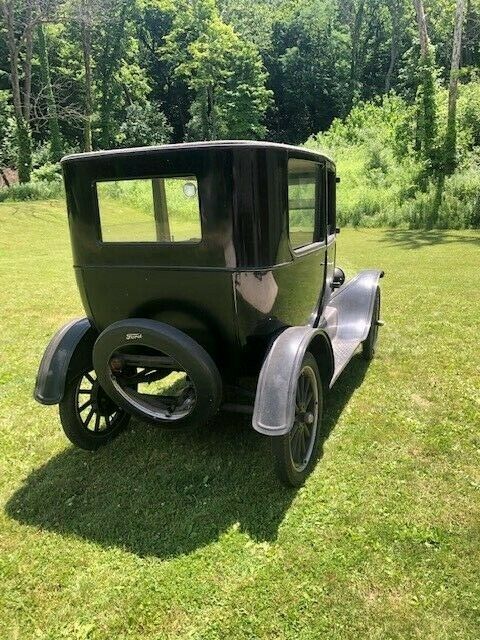 Ford Model T 1925 image number 2