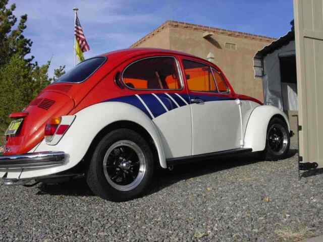 Volkswagen Super Beetle 1971 image number 23