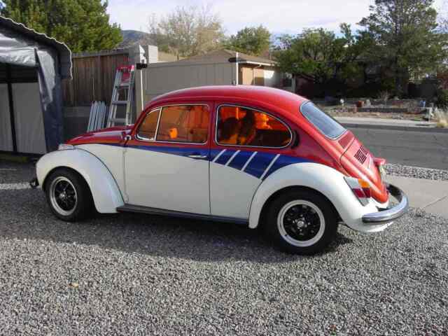 Volkswagen Super Beetle 1971 image number 30