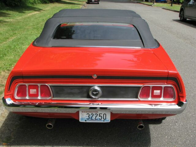 Ford Mustang 1973 image number 10