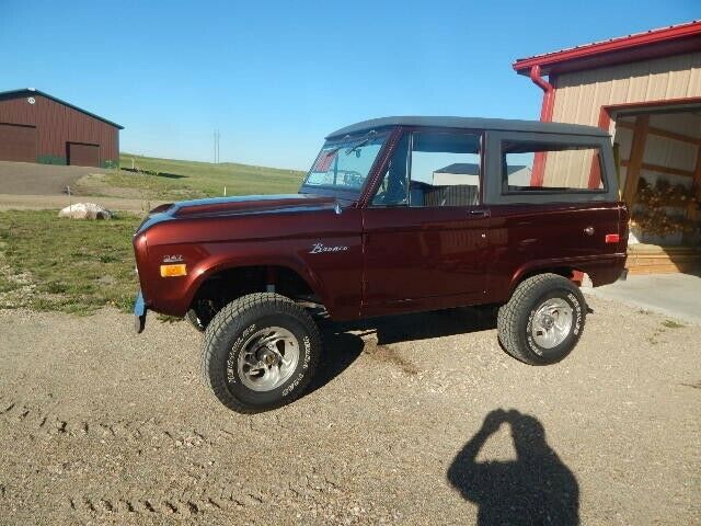 Ford Bronco 1975 image number 0