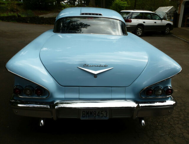 Chevrolet Impala 1958 image number 14