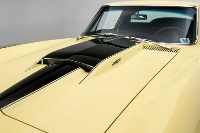 Chevrolet Corvette 1967 image number 15